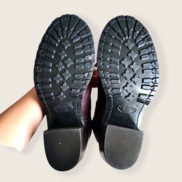 Frye Sabrina Chelsea Burgundy Genuine Leather Vintage-Retro Moto Ankle Booties - Picture 13 of 16